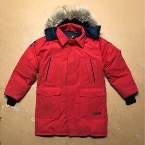 Vintage 1980’s Snow Goose / Canada Goose Red Down Parka Jacket Sized Large
